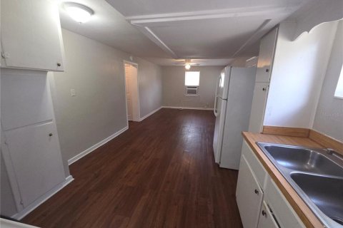 Apartamento en alquiler en Auburndale, Florida, 2 dormitorios, 66.43 m2 № 1905701 - foto 4