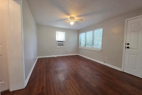 Apartamento en alquiler en Auburndale, Florida, 2 dormitorios, 66.43 m2 № 1905701 - foto 6