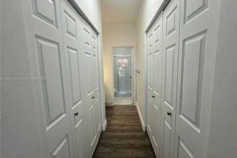 Touwnhouse à louer à Dania Beach, Floride: 3 chambres, 129.23 m2 № 1891071 - photo 24