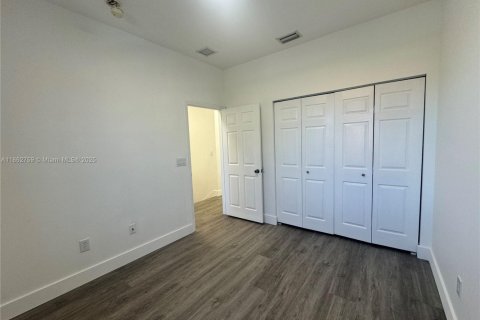 Touwnhouse à louer à Dania Beach, Floride: 3 chambres, 129.23 m2 № 1891071 - photo 20