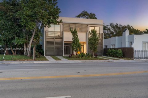 Touwnhouse à vendre à Miami, Floride: 4 chambres № 2439002 - photo 6