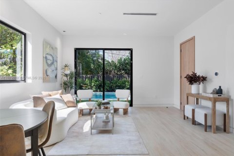 Touwnhouse à vendre à Miami, Floride: 4 chambres № 2439002 - photo 14
