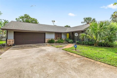 Casa en venta en Ormond Beach, Florida, 3 dormitorios, 187.76 m2 № 1772962 - foto 1