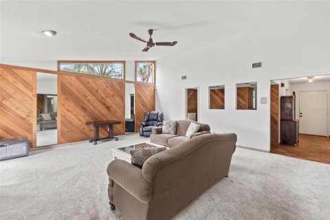 Casa en venta en Ormond Beach, Florida, 3 dormitorios, 187.76 m2 № 1772962 - foto 18