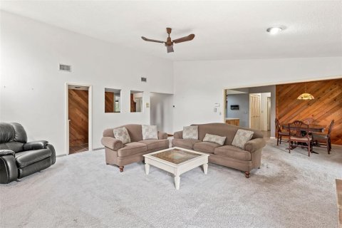 Casa en venta en Ormond Beach, Florida, 3 dormitorios, 187.76 m2 № 1772962 - foto 17