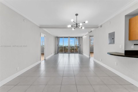 Купить кондоминиум в Майами-Бич, Флорида 2 спальни, 119.57м2, № 1984488 - фото 4