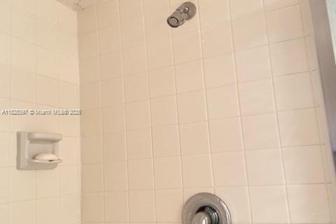 Condo in Pompano Beach, Florida, 2 bedrooms  № 1802484 - photo 10