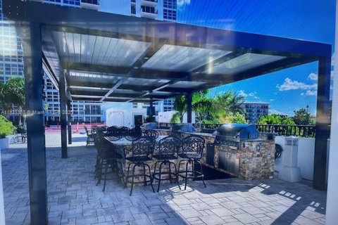 Condo in Pompano Beach, Florida, 2 bedrooms  № 1802484 - photo 21