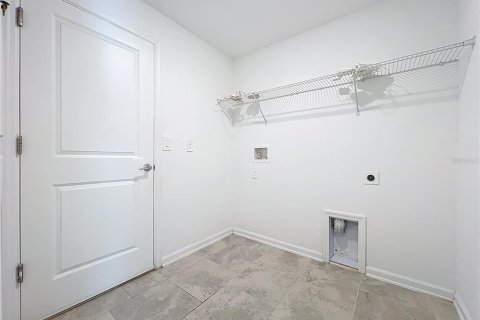 Casa en venta en Groveland, Florida, 4 dormitorios, 180.23 m2 № 1784683 - foto 15