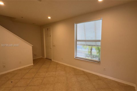 Touwnhouse à vendre à Jupiter, Floride: 3 chambres, 119.84 m2 № 2078121 - photo 4