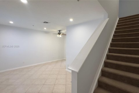 Touwnhouse à vendre à Jupiter, Floride: 3 chambres, 119.84 m2 № 2078121 - photo 3