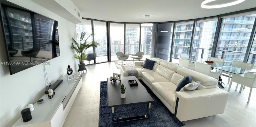 Condo à Miami, Floride, 3 chambres  № 1996229