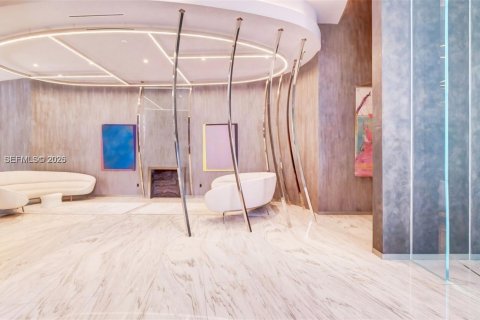 Copropriété à louer à Miami, Floride: 3 chambres, 177.35 m2 № 1996229 - photo 19