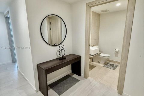 Copropriété à louer à Miami, Floride: 3 chambres, 177.35 m2 № 1996229 - photo 13