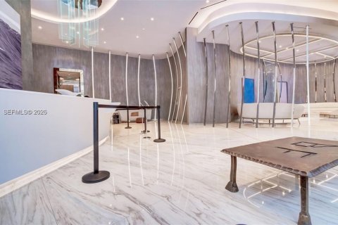 Copropriété à louer à Miami, Floride: 3 chambres, 177.35 m2 № 1996229 - photo 18