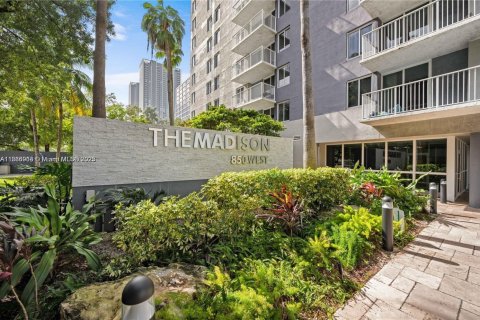 Copropriété à louer à Miami, Floride: 1 chambre, 64.01 m2 № 1942192 - photo 22