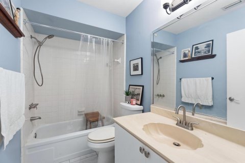 Villa ou maison à vendre à Port St. Lucie, Floride: 2 chambres, 83.05 m2 № 2271717 - photo 13