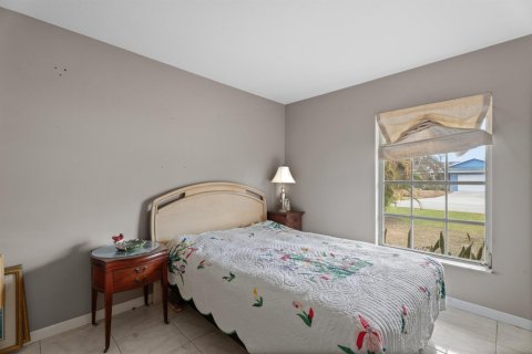 Villa ou maison à vendre à Port St. Lucie, Floride: 2 chambres, 83.05 m2 № 2271717 - photo 12