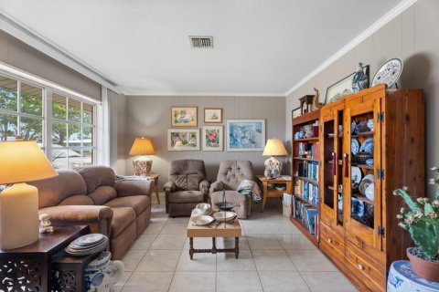 Villa ou maison à vendre à Port St. Lucie, Floride: 2 chambres, 83.05 m2 № 2271717 - photo 3