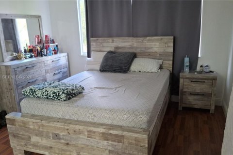 Copropriété à louer à Miami, Floride: 2 chambres, 121.89 m2 № 2034666 - photo 7