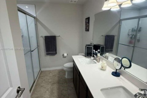 Adosado en alquiler en Florida City, Florida, 3 dormitorios, 132.39 m2 № 1986219 - foto 13