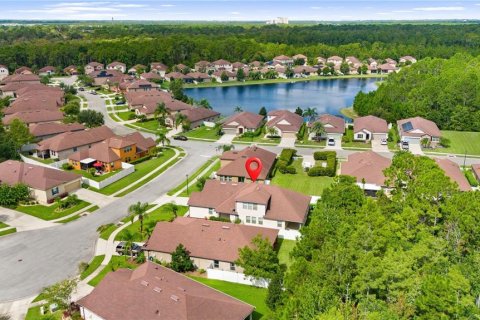 House in Daytona Beach, Florida 4 bedrooms, 252.51 sq.m. № 1899780 - photo 5