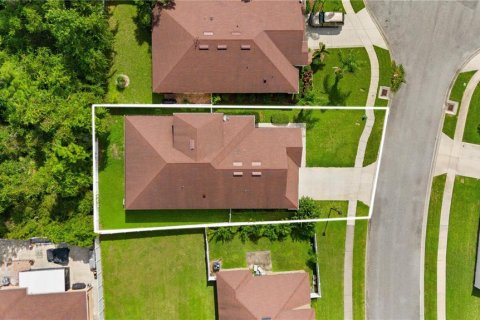 House in Daytona Beach, Florida 4 bedrooms, 252.51 sq.m. № 1899780 - photo 3