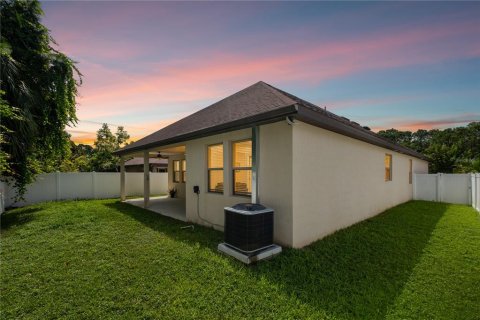 House in Daytona Beach, Florida 4 bedrooms, 252.51 sq.m. № 1899780 - photo 29