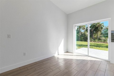 Villa ou maison à vendre à North Port, Floride: 3 chambres, 119.38 m2 № 1567960 - photo 15