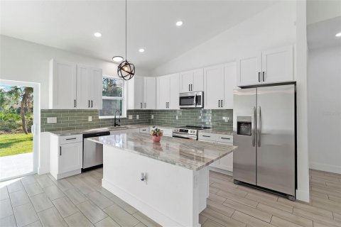 Villa ou maison à vendre à North Port, Floride: 3 chambres, 119.38 m2 № 1567960 - photo 8