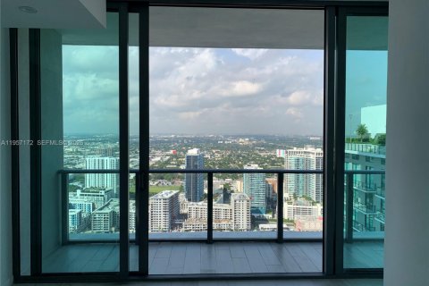 Condo in Miami, Florida, 3 bedrooms  № 2011217 - photo 26