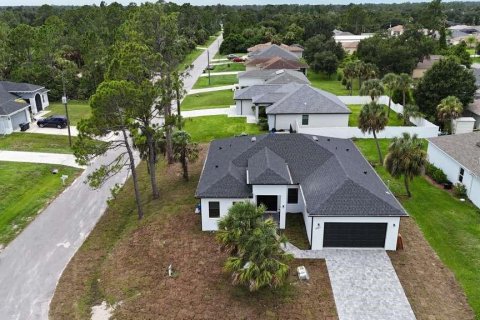 Casa en venta en North Port, Florida, 4 dormitorios, 183.48 m2 № 2203595 - foto 3