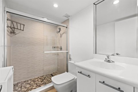 Купить кондоминиум в Майами, Флорида 2 спальни, 101.17м2, № 2010781 - фото 22