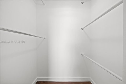 Купить кондоминиум в Майами, Флорида 2 спальни, 101.17м2, № 2010781 - фото 23