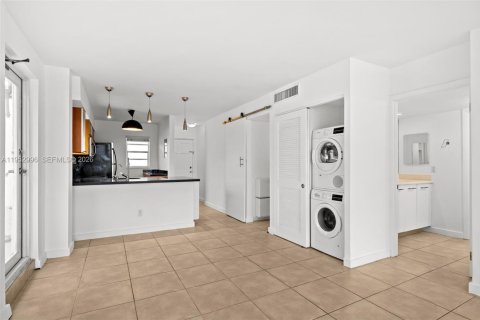 Купить кондоминиум в Майами, Флорида 2 спальни, 101.17м2, № 2010781 - фото 5