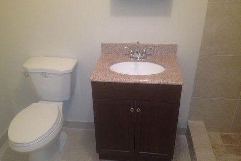Adosado en venta en Plantation, Florida, 2 dormitorios, 113.71 m2 № 2187988 - foto 5