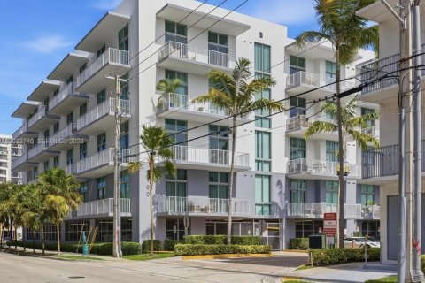 Condo à Hollywood, Floride, 2 chambres № 2078018