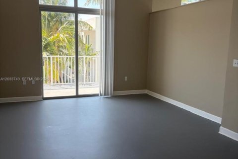Copropriété à vendre à Hollywood, Floride: 2 chambres, 99.96 m2 № 2078018 - photo 7