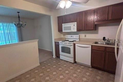 Copropriété à louer à Orlando, Floride: 2 chambres, 99.5 m2 № 2102282 - photo 8