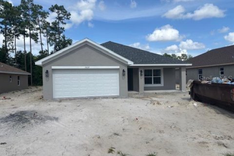 House in Dunnellon, Florida 3 bedrooms, 183.02 sq.m. № 1761528 - photo 1