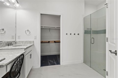 Duplex in Palmetto, Florida 2 bedrooms, 146.97 sq.m. № 2126171 - photo 16