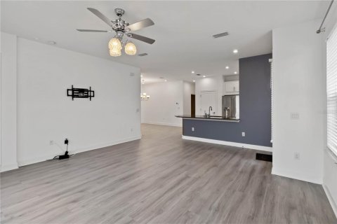Duplex in Palmetto, Florida 2 bedrooms, 146.97 sq.m. № 2126171 - photo 3