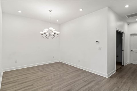 Duplex in Palmetto, Florida 2 bedrooms, 146.97 sq.m. № 2126171 - photo 10