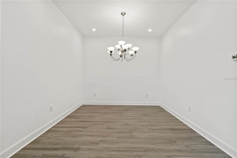 Duplex in Palmetto, Florida 2 bedrooms, 146.97 sq.m. № 2126171 - photo 9