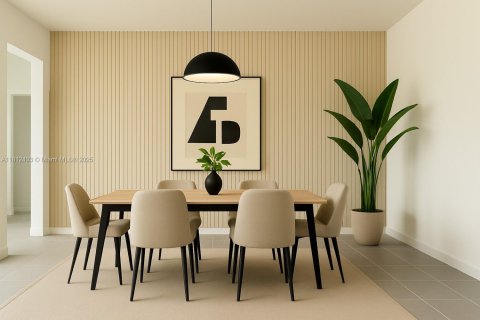House in Miami, Florida 4 bedrooms, 237.83 sq.m. № 1758851 - photo 4