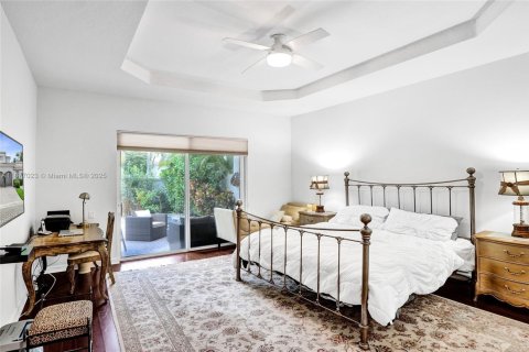 Touwnhouse à vendre à Hollywood, Floride: 3 chambres, 260.68 m2 № 1921999 - photo 24