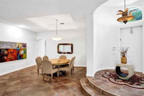 Touwnhouse à vendre à Hollywood, Floride: 3 chambres, 260.68 m2 № 1921999 - photo 16