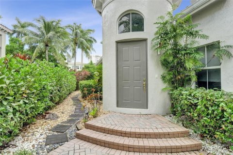 Touwnhouse à vendre à Hollywood, Floride: 3 chambres, 260.68 m2 № 1921999 - photo 10