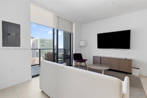 Condominio en venta en Miami, Florida, 1 dormitorio, 55.56 m2 № 2037737 - foto 4