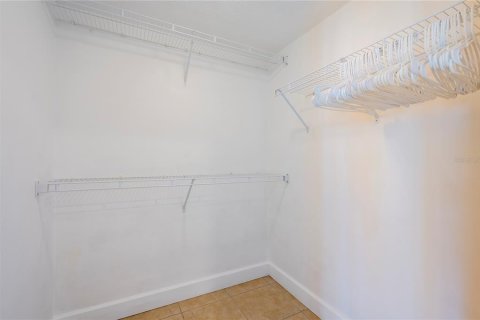 Купить кондоминиум в Норт-Редингтон-Бич, Флорида 6 комнат, 219.25м2, № 2236337 - фото 23
